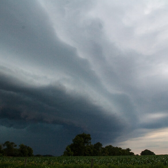 Shelf Cloud near Rockford, IL