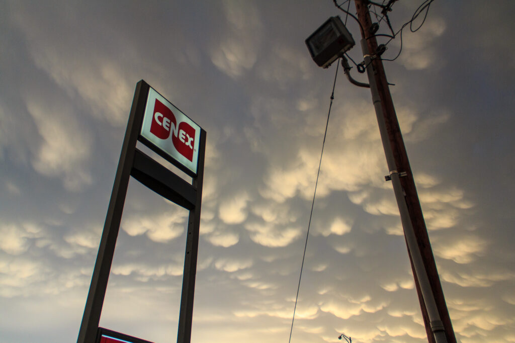 Mammatus over Cenex sign