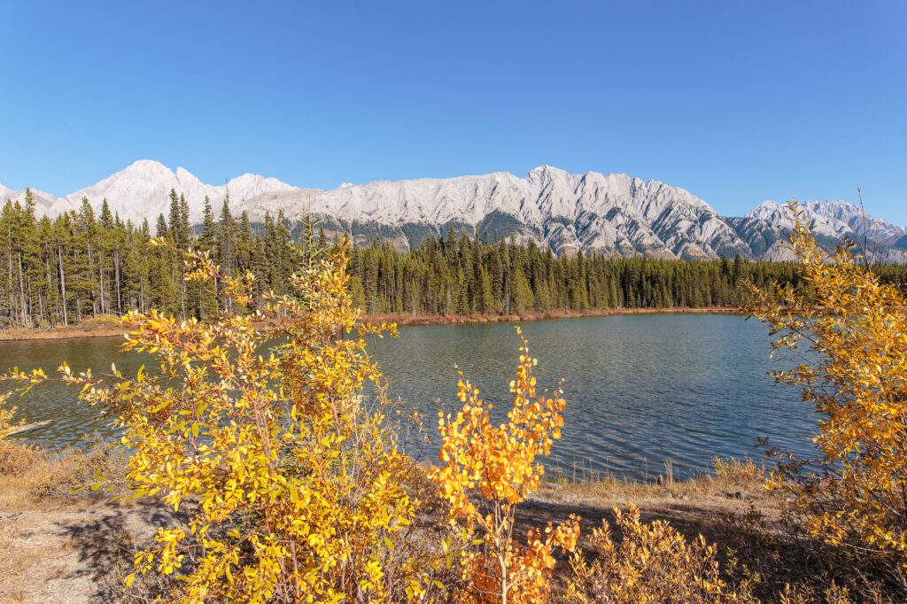 Spillway Lake in Peter Lougheed Provincal Park